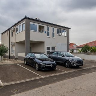 Apartments With Parking Space Vir - 25015 (2)