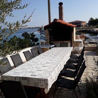 Apartmanok A Tenger Mellett Vir - 25016 (3)