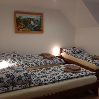 Pensjonat Wichrowe Wzgórza Strzebowiska, Wetlina (3)