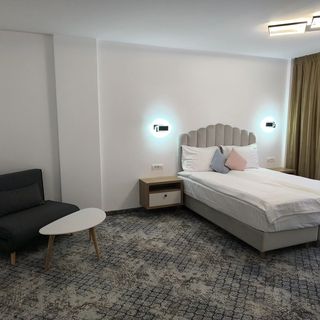 Vila Emirage Pool & Spa Bran (5)