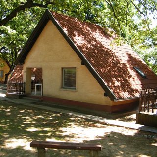 Baji József Ifjúsági és Gyermeküdülő Révfülöp (4)