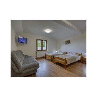 Czarodziejka Pokoje i Apartamenty Międzygórze (2)