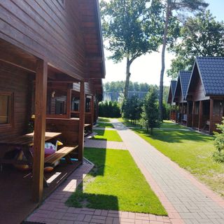 Domki Osada nad Dziwną (2)