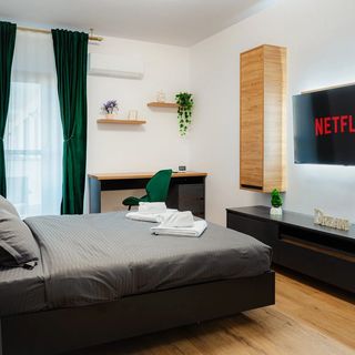NEW Luxury City Center Studio București (5)