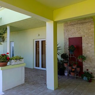 Apartmanok Parkolóhellyel Rtina - Miocici, Zadar - 25034 Rtina - Miočići (4)