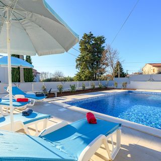 Vendégház Kaštelir - CIS430 (2)