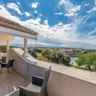 Apartman Pula - CIR793 (2)