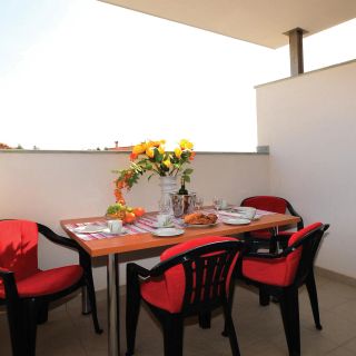 Apartman Nin - CDY331 (2)