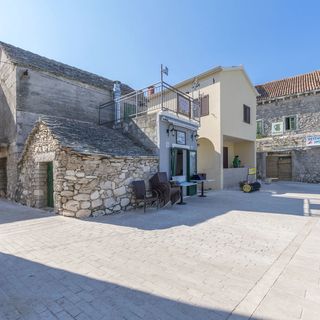 Apartments and Rooms Jakov Primosten (5)