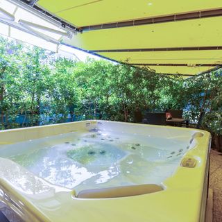 Apartment Center with jacuzzi Split (4)