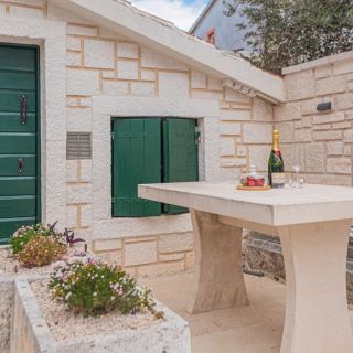Villa V4 with pool Vodice (4)