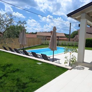 House Holiday house Milotici Tinjan (4)