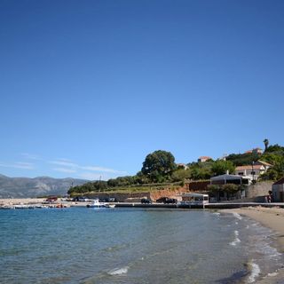 Apartments Loredana Lumbarda (3)