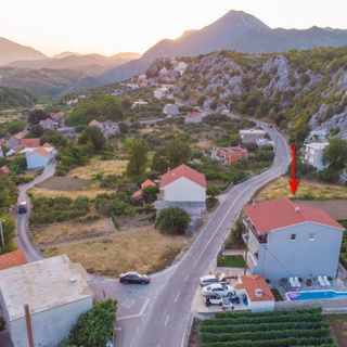 Apartmanok Családok Részére Medencével Kostanje, Omis - 25072 Kostanje (2)