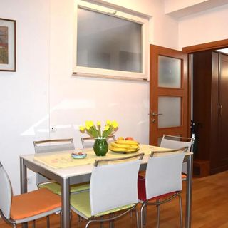 Old Town Art Apartment Split (5)