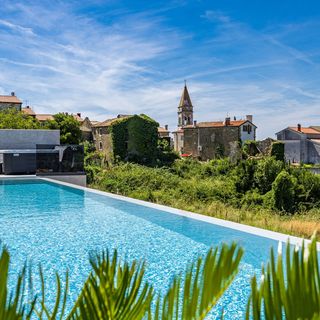 Villa Kim Momjan (5)