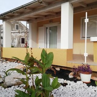 Apartmanok Parkolóhellyel Ist - 25182 (2)