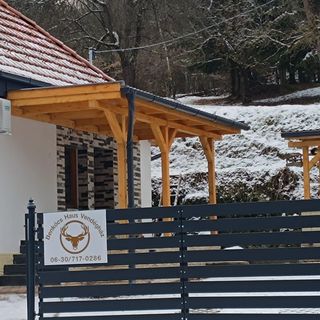 Benkócs Haus Aranyszarvas Vendégház Pásztó (2)