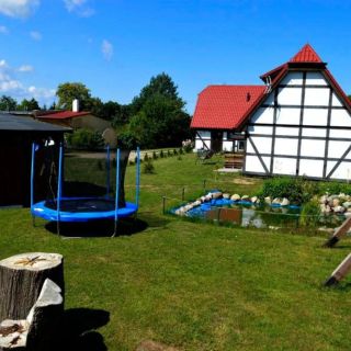 Mały Biały Domek Jeżyczki (3)