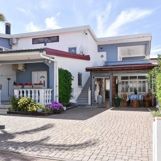 Apartments By The Sea Vir - 21836 (2)