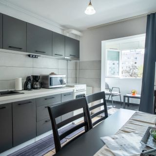 Central Cozy & Bright 3BR Apartment București (4)