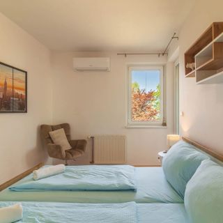 Bella Golden Beach Siófok w AC by NW (2)