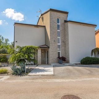 Villa F2 Fiorini (2)