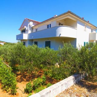 Apartment Rosana Murter (2)