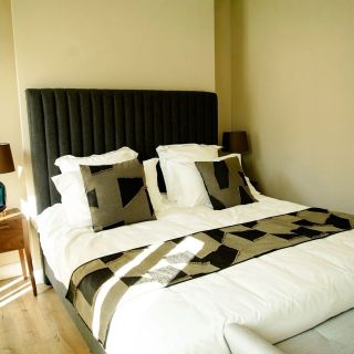 Castle Hill Residence (2)
