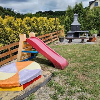 Roztocze, Domek na leśnym wzgórzu Adamów (5)