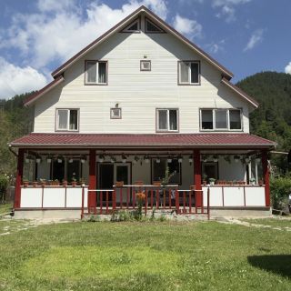 Căsuța de la Munte Lepșa (3)