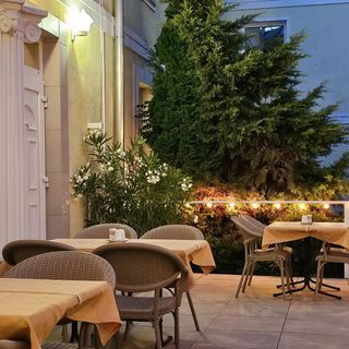 Hotel Korona Wellness Rendezvény & Borszálloda Eger (4)