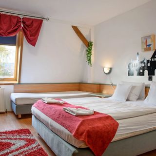 Alpokalja Panzió és Étterem Kőszeg (4)