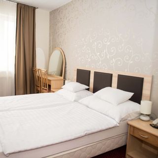 Hozam Wellness és Apartman Szolnok (3)