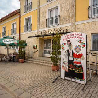 Nefelejcs Hotel Mezőkövesd (2)
