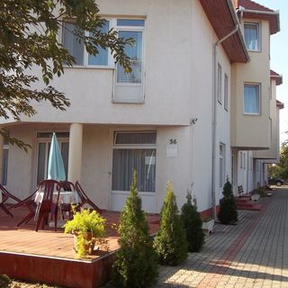 Pávai Apartmanház Hajdúszoboszló (5)