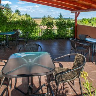 Aranypatkó Fogadó Étterem Győrújbarát (3)