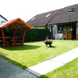 Yachtparty Apartmanház Balatonboglár (3)