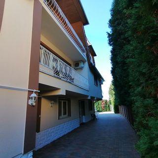 Magdalena Apartmanház Hévíz (2)