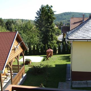 Flóra Apartman Parádsasvár (5)