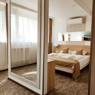 Öreg-tó Hotel Tata (3)