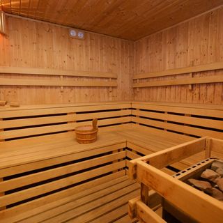 Auguszta Hotel Debrecen (4)