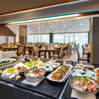 Hunguest Szeged - ex Forrás (4)