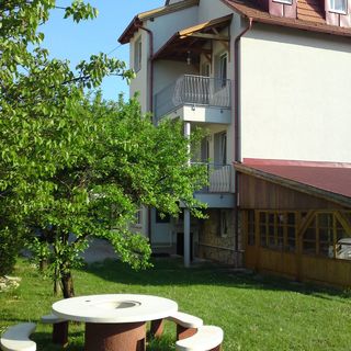 Tip-Top Apartmanház Balatonfüred (4)