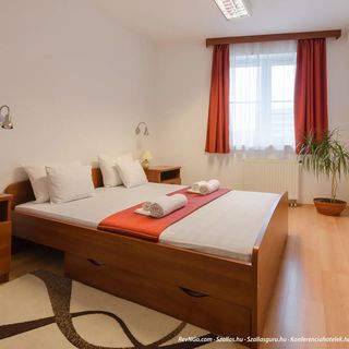 Uni Hostel Diákotthon Miskolc (2)