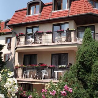 Helios Apartmanhotel Budapest (2)