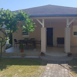 Pink Apartman Balatonmáriafürdő (2)