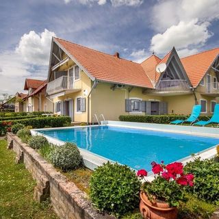 Familia 3 Apartman Balatonmáriafürdő (2)