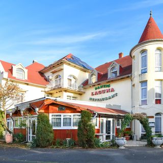 Laguna Panzió Szántód (3)