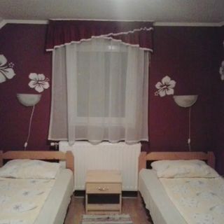 Pensiunea Gabriella Zetea (4)